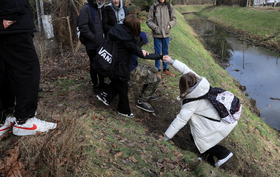 Kładka na Kanale Wawerskim w Warszawie