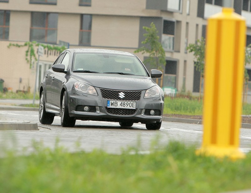 Suzuki kizashi