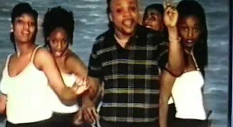 Daddy Lumba and his sexy vixens in Aben Wo Ha music video