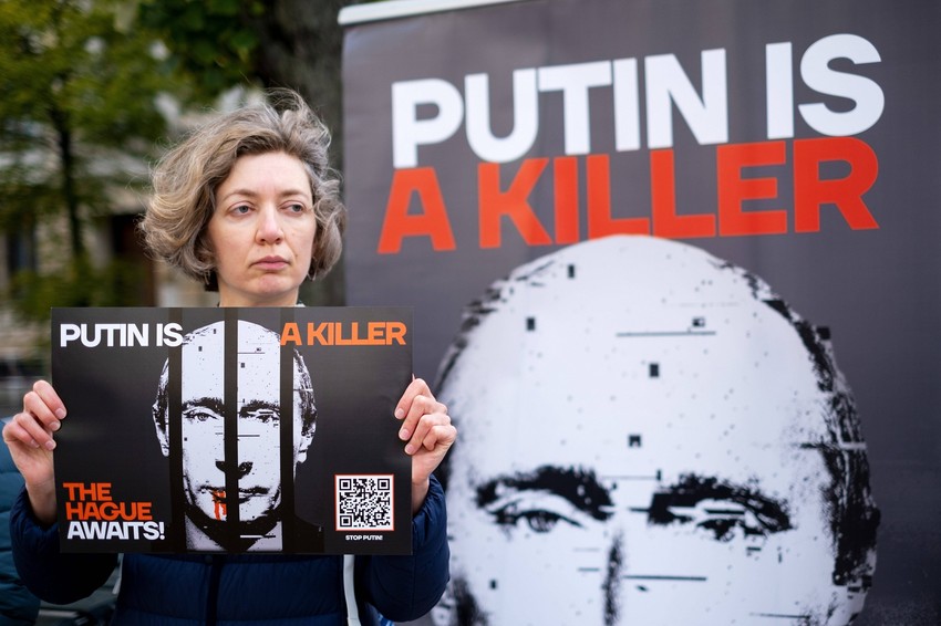 Protest za oslobađanje Alekseja Navaljnog ispred ruske ambasade u Berlinu 15. oktobra 2023. na 1000. dan njegovog zatočeništva