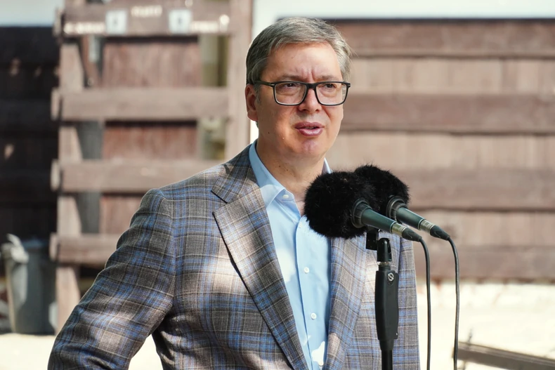 Vučić kaže da neće njemu Fon Kramon da "određuje budućnost Srbije"