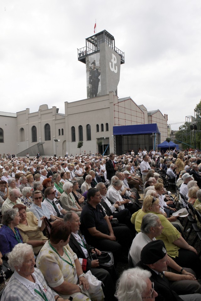 WARSZAWA 66 ROCZNICA WYBUCHU POWSTANIA WARSZAWSKIEGO