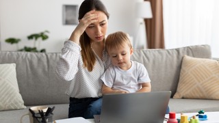 Zamiast 2 dni – 8 dni opieki na dziecko. Zmiany w Kodeksie pracy zgodne z polityką prorodzinną państwa. Trwają pracę w MRPiPS