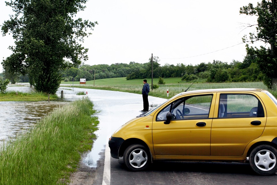 BYTOM ODRZAŃSKI ZALANA DROGA 292