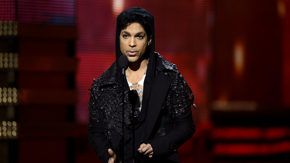 Prince powrócił po osiemnastu latach pod skrzydła wytwórni Warner Bros.