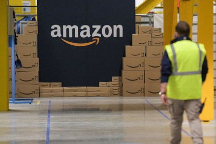 Amazon nie informował pracowników o zakażeniach w firmie. Jest kara