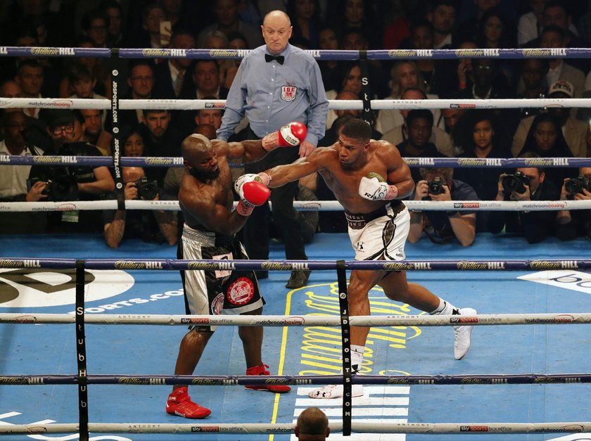 Anthony Joshua pokonał Carlosa Takama