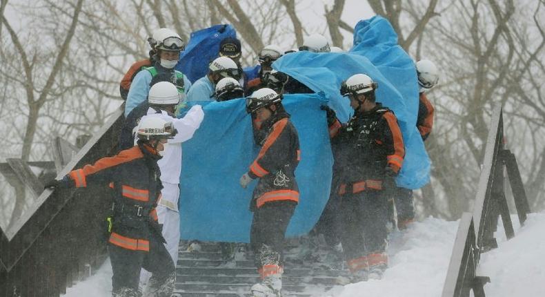 More than 100 troops have been deployed in a massive rescue effort after an avalanche hit Tochigi prefecture in Japan, killing eight students