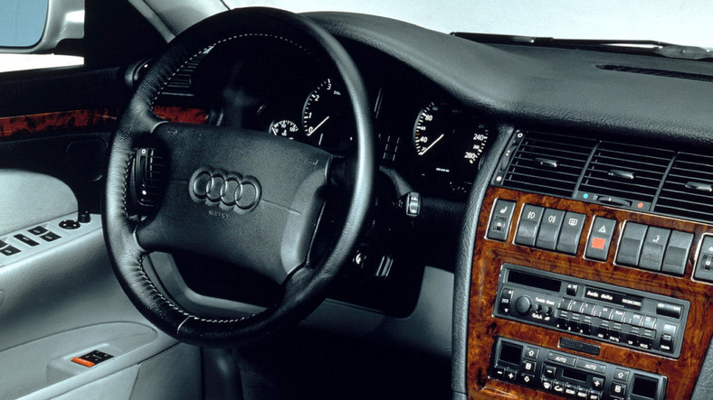 Audi A8 | D2 | 1994-1999