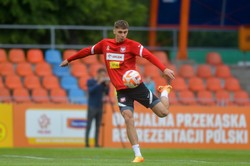 Szymon Włodarczyk wszedł z drzwiami. Trzy gole  w debiucie w Sturmie Graz [WIDEO]