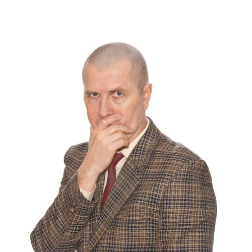 Zakrywanie ust dłonią