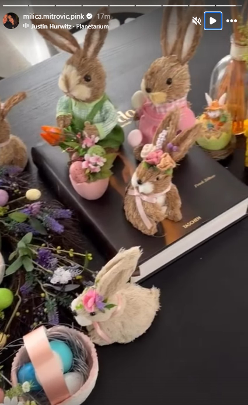 Milica Mitrović ofarbala jaja