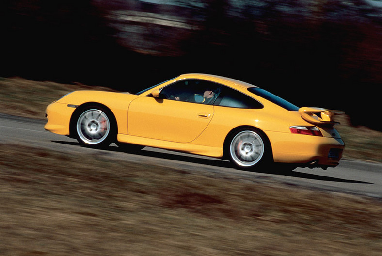 Auto Bild TÜV Report 2008 (samochody 8- i 9-letnie): pierwsza dziesiątka dla Porsche, sportowych Mercedesów, Toyoty i Subaru