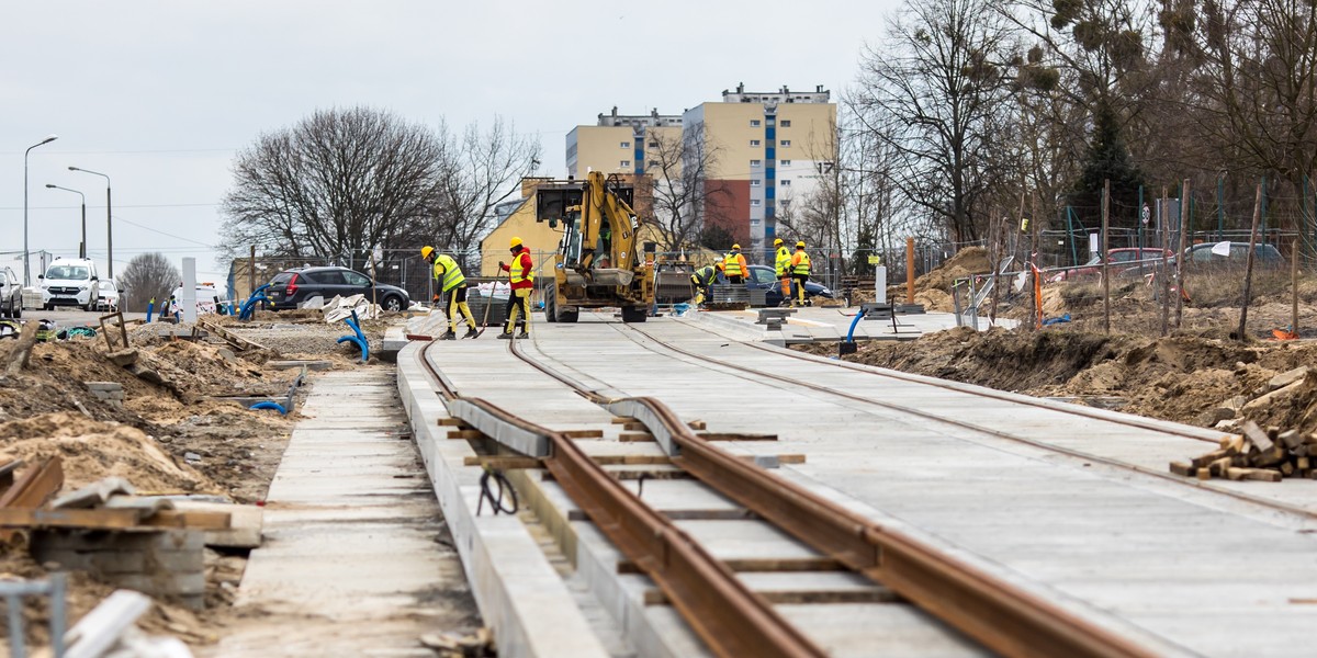 Znów trzeba dołożyć pieniądze do budowy trasy tramwajowej na Naramowice.