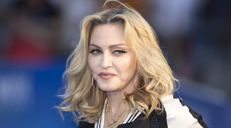 Madonna felköszöntötte magát apák napján /Fotó: Northfoto