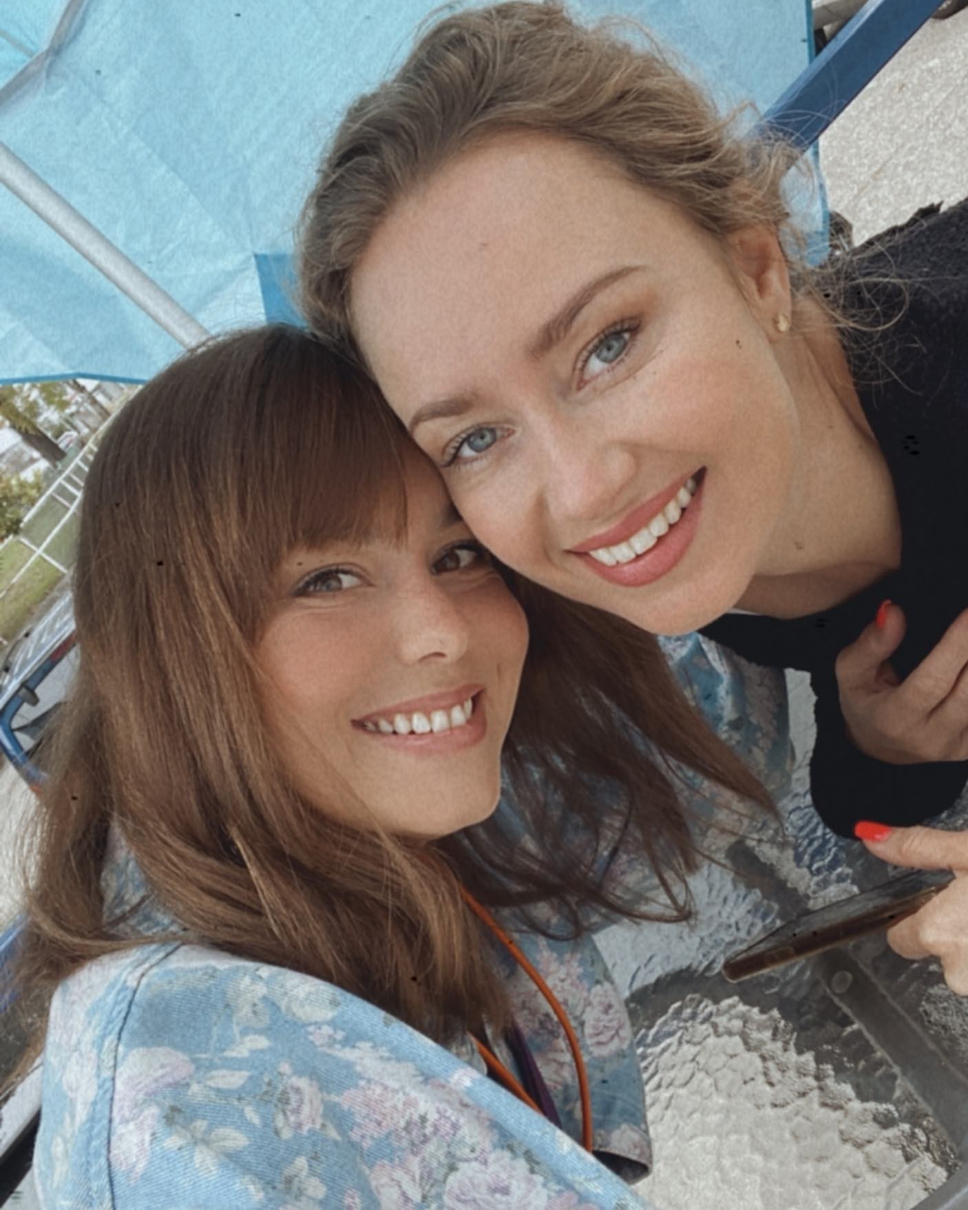 Herečky Dominika Kavaschová a Natália Puklušová.