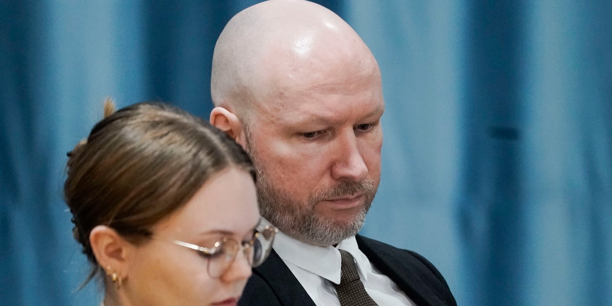 Anders Breivik znów pozywa Norwegię za łamanie praw człowieka.