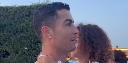 Cristiano Ronaldo dostał niezwykły prezent na święta. Jego reakcja jest bezcenna