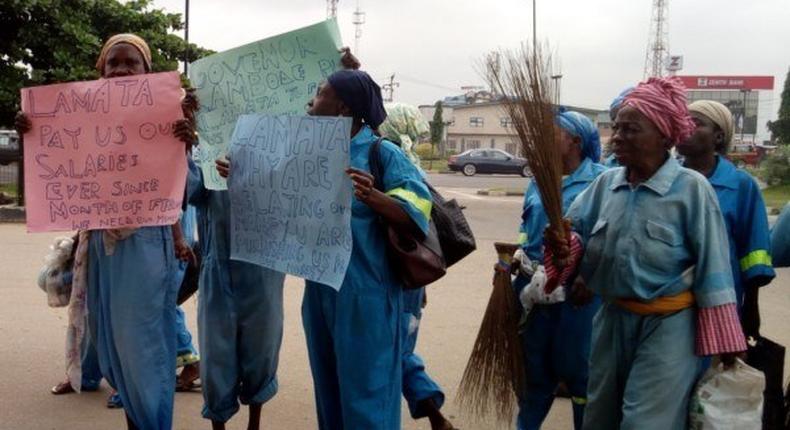 Lagos sweepers protest delayed salaries, merger with LAWMA