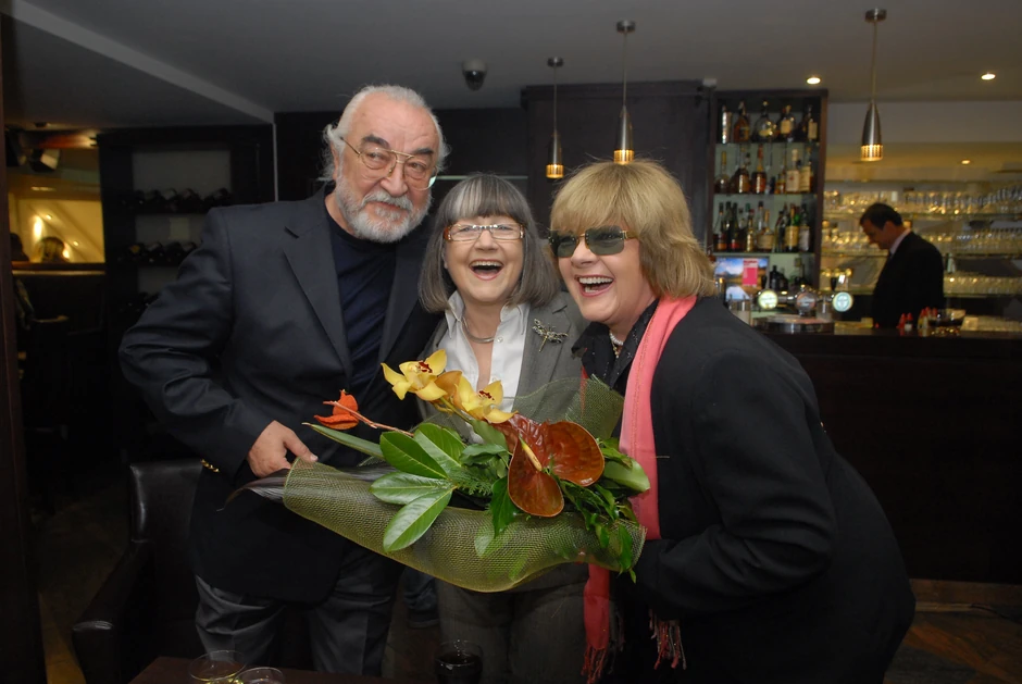 Zafir Hadžimanov, Bisera Veletanlić i Senka Veletanlić Hadžimanov