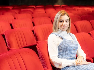 Verila se Kris Gavrić iz serije "Radio Mileva": Pokazala prsten, usledile čestitke