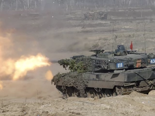W obliczu zbyt dużych strat Ukraińcy musieli zmienić taktykę. Jaki znaleźli sposób na Rosjan? (Na zdjęciu czołg Leopard 2 - zdjęcie ilustracyjne)