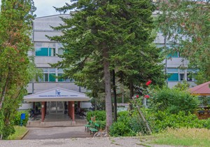 Smeštaj već od 1.500 dinara, a lekovita voda ima čak 42 stepen