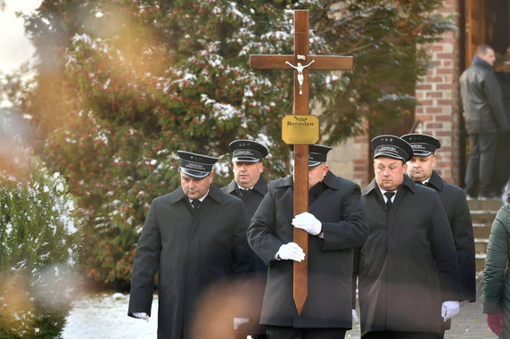 Uroczystości pogrzebowe 60-letniego Bogusława W.