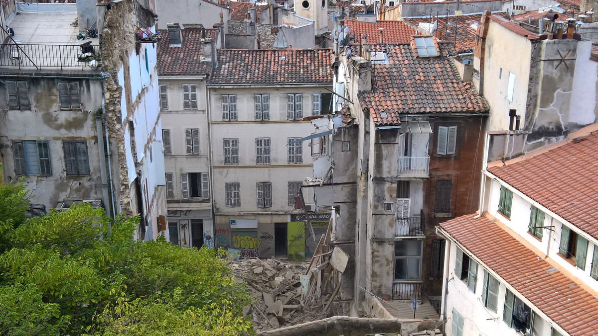 Zawalenie się budynków we Francji