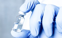 Przeciwskazaniem do szczepienia przeciw COVID-19 jest wcześniejszy wstrząs anafilaktyczny