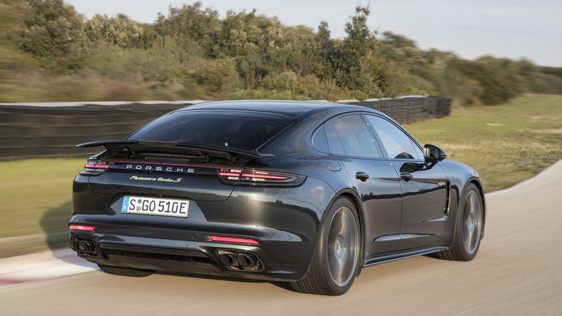 Porsche Panamera Turbo S E-Hybrid