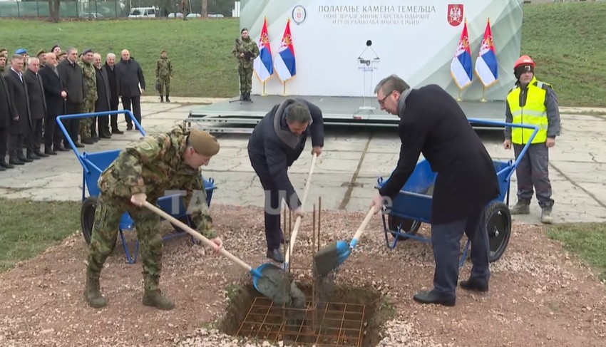 Vučić i Gašić, kamen temeljac za novu zgradu Ministarstva odbrane i Generalštab