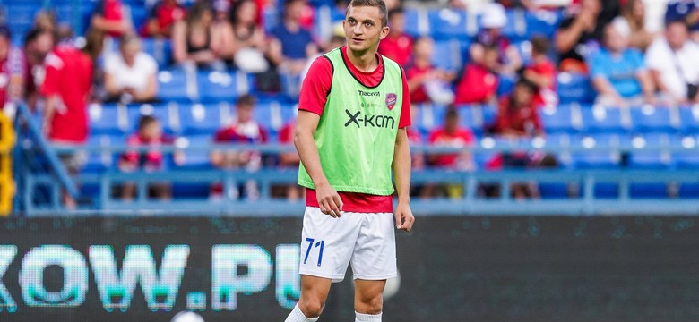 Wiktor Długosz wypożyczony z Rakowa Częstochowa do Ruchu Chorzów