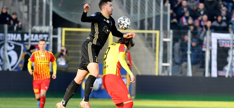 Ekstraklasa: Bez goli w Kielcach. Korona i Górnik nadal w dole tabeli