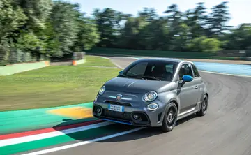 ABARTH 695 695 70th Anniversario MTA 1.4 16V T-jet 180KM 132KW