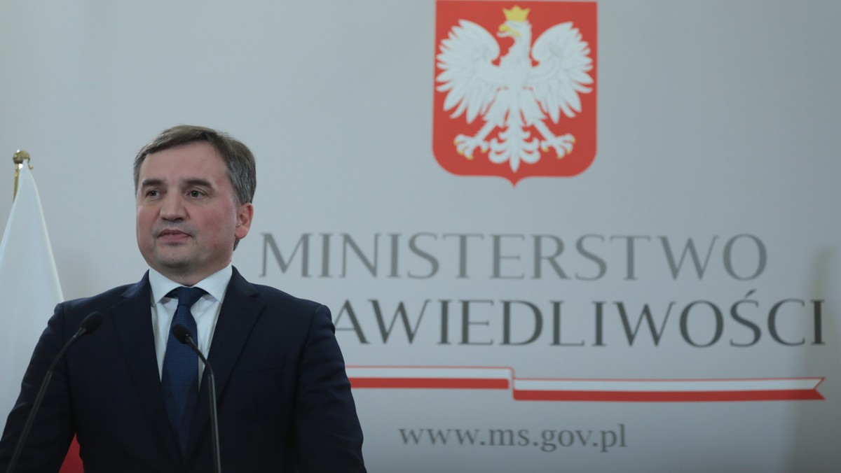 Polska naruszyła prawo do rzetelnego procesu sądowego, skracając kadencję sędziów Krajowej Rady Sądownictwa i uniemożliwiając odwołanie od tej decyzji – uznał we wtorek Europejski Trybunał Praw Człowieka