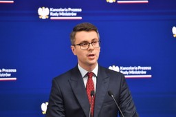 Pierwsze pięć pozycji na pilotach dla kanałów TVP? Rzecznik rządu tłumaczy