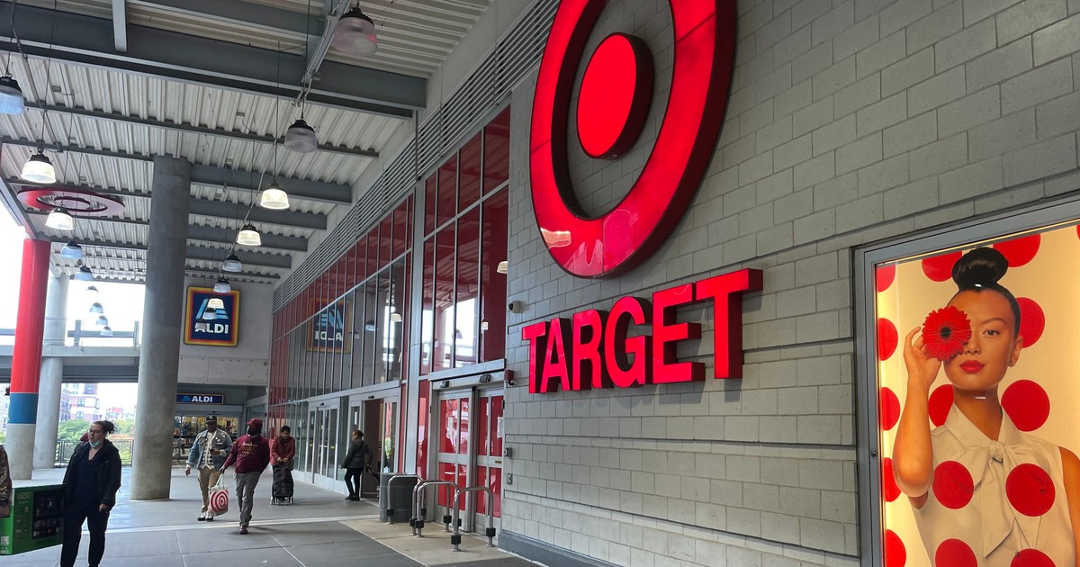 I visited one of the 9 Target stores about to close. It was depressing ...