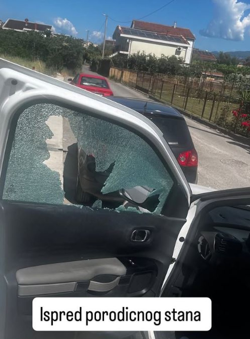 Mirjani Pajković demoliran automobil