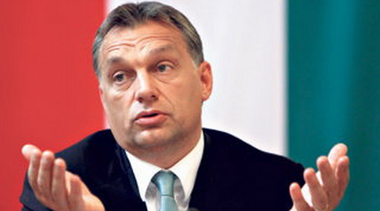Orbánon vitázik az egész világ