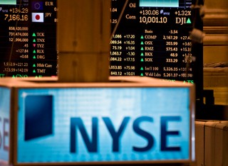 Amerykański parkiet derywatów przejmuje giełdę NYSE