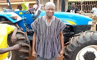 Bawumia surprises his former primary school teacher with brand new tractor