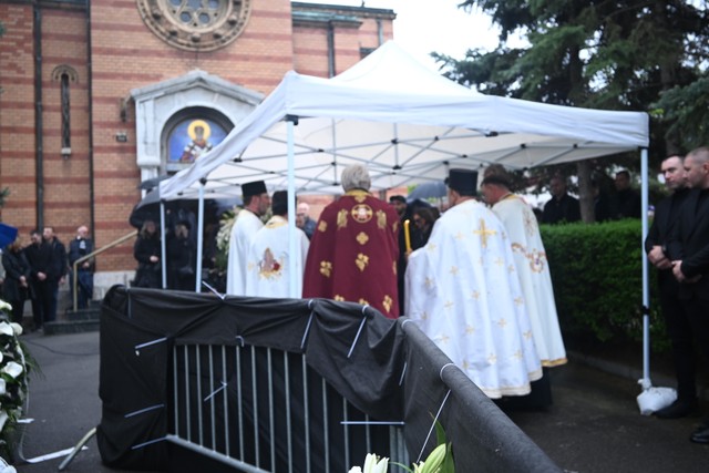 Sahrana Duška Vujoševića