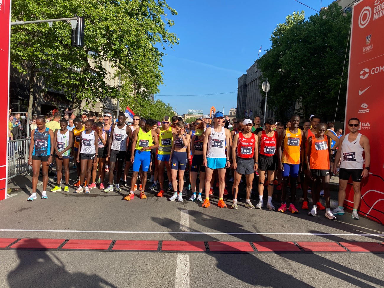 Der 37. Belgrad-Marathon beginnt, viele Straßen sind gesperrt, 100 Stadtverkehrslinien ändern ihre Routen