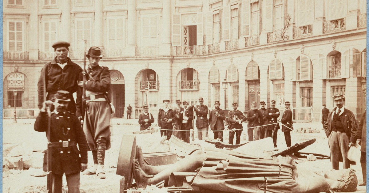 Jedno z najwspanialszych miast świata zamieniało się w kupę gruzów i cuchnących spalenizną zgliszcz