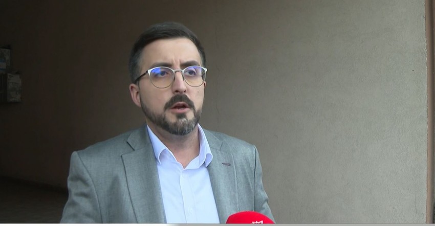 Nebojša Oberknežev