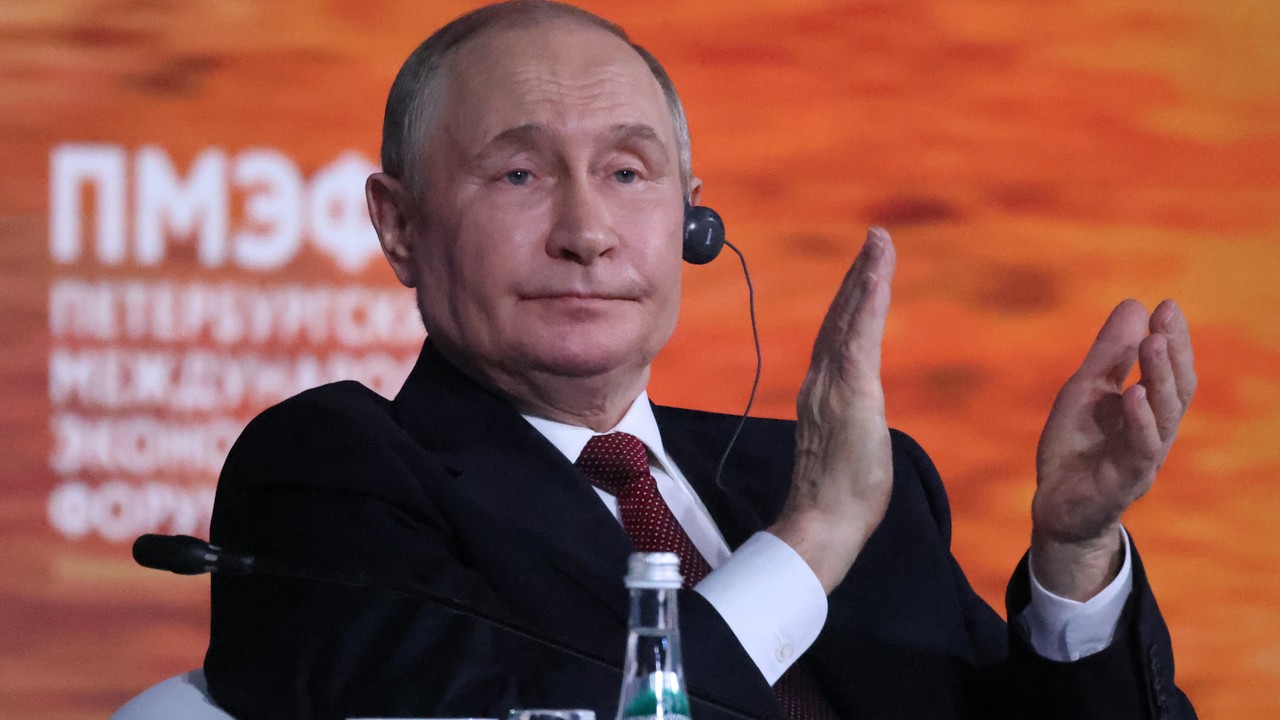 Nad rosyjską gospodarkę nadciąga burza. Moskwa rozpaczliwie potrzebuje pracowników. 