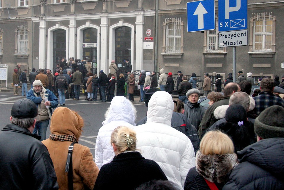 SZCZECIN KOLEJKA WYMIANA DOWODÓW OSOBISTYCH