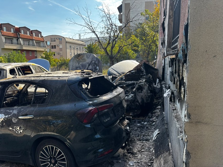 Uhapšena devojka (26) osumnjičena za paljenje automobila u Beogradu - Blic