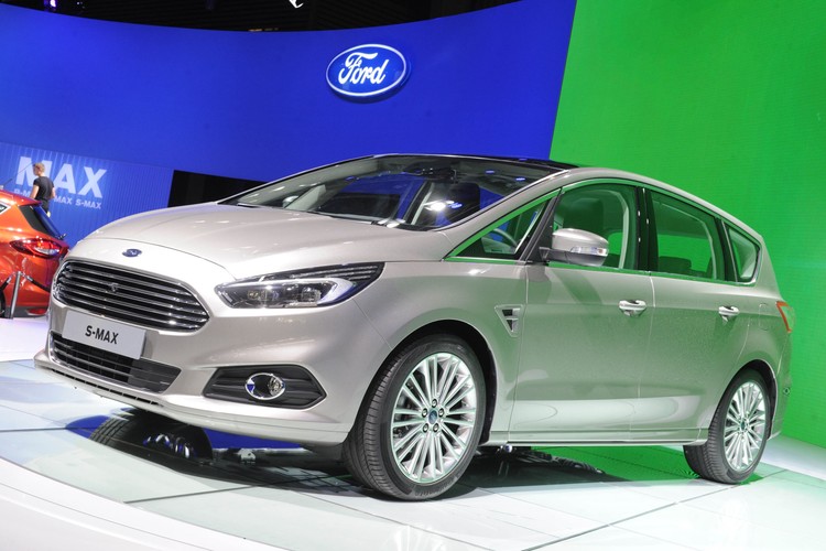 Ford s-max